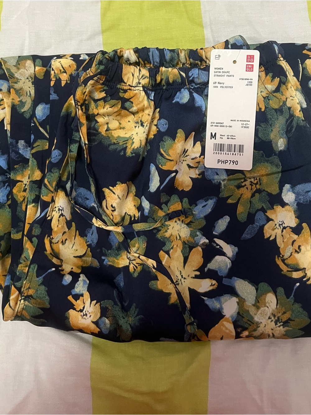 UNIQLO Navy Floral SATIN DRAPE
PANTS